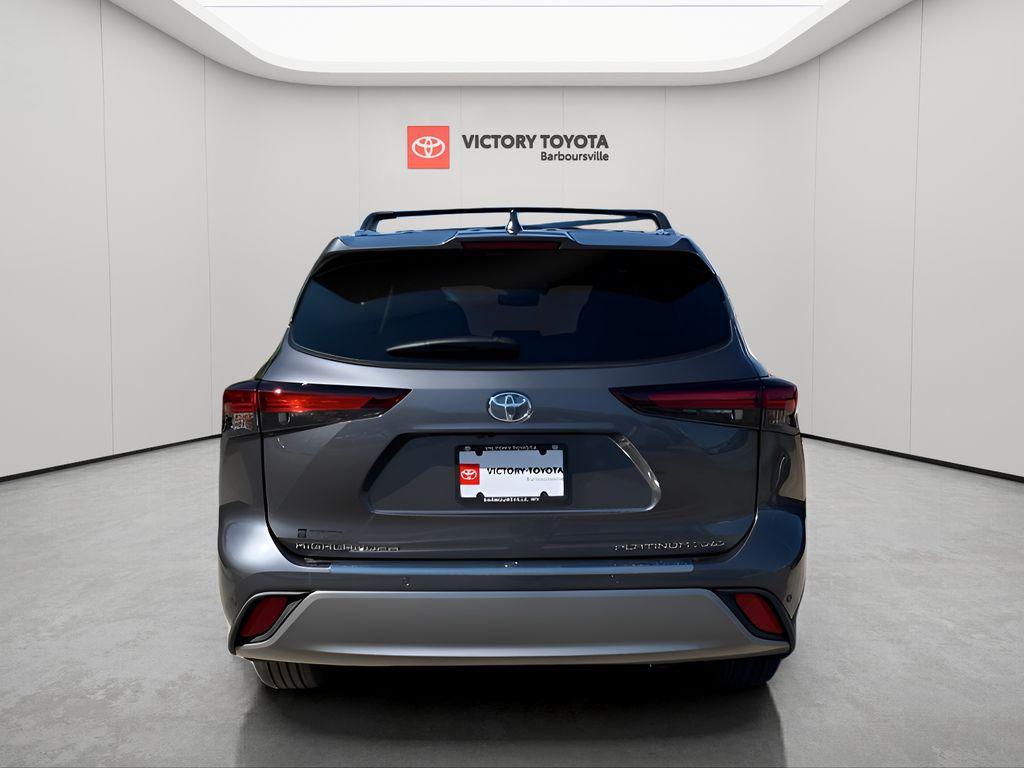 new 2025 Toyota Highlander car, priced at $51,002