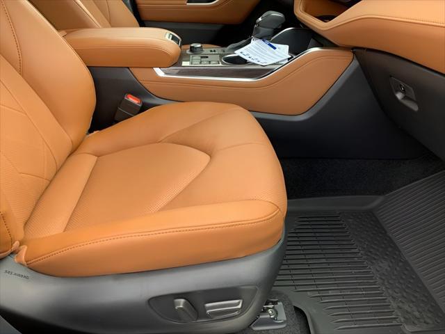new 2025 Toyota Highlander car, priced at $54,512