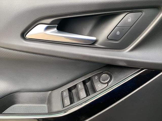 used 2025 Chevrolet Equinox car, priced at $31,988