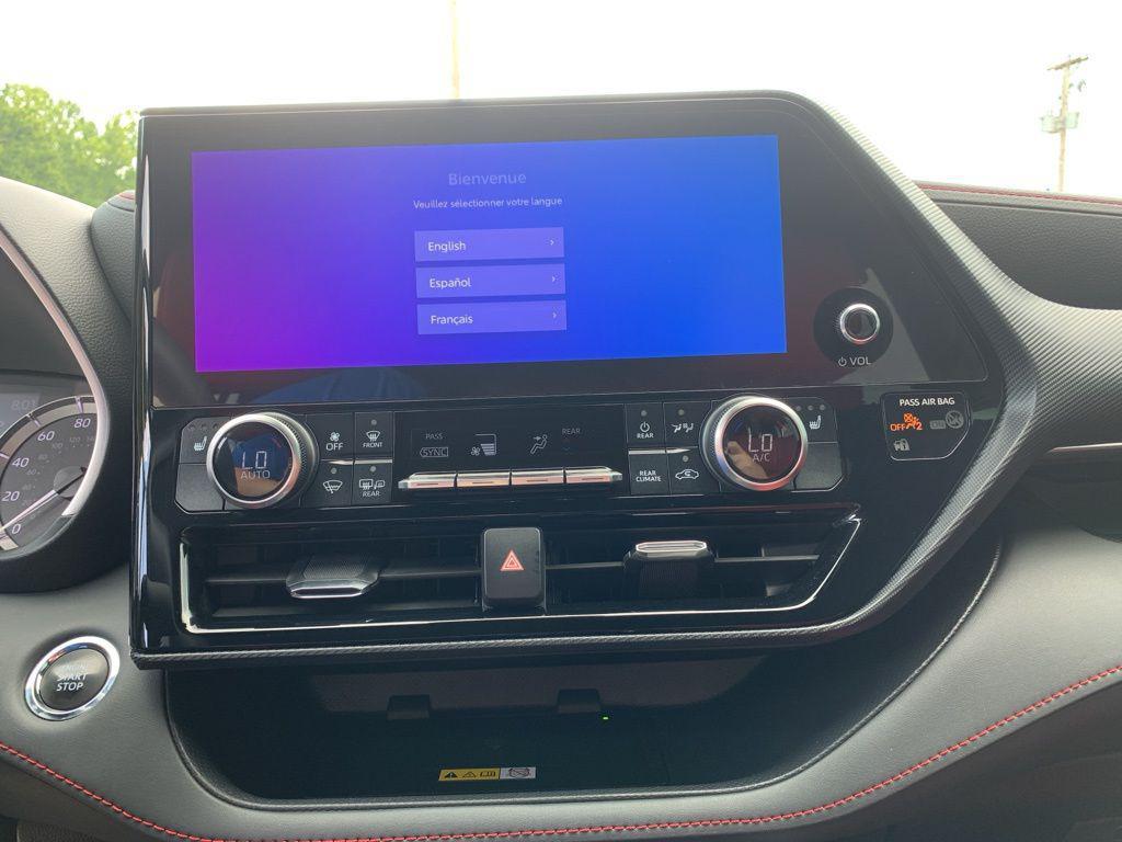 used 2023 Toyota Highlander car, priced at $39,588