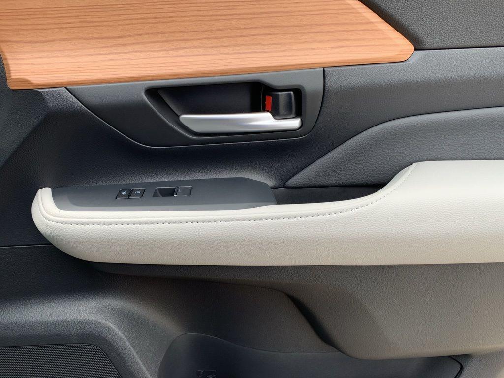 new 2026 Toyota Grand Highlander car, priced at $57,438