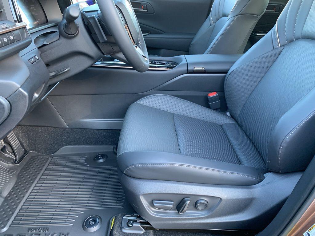 new 2025 Toyota Crown Signia car, priced at $53,400