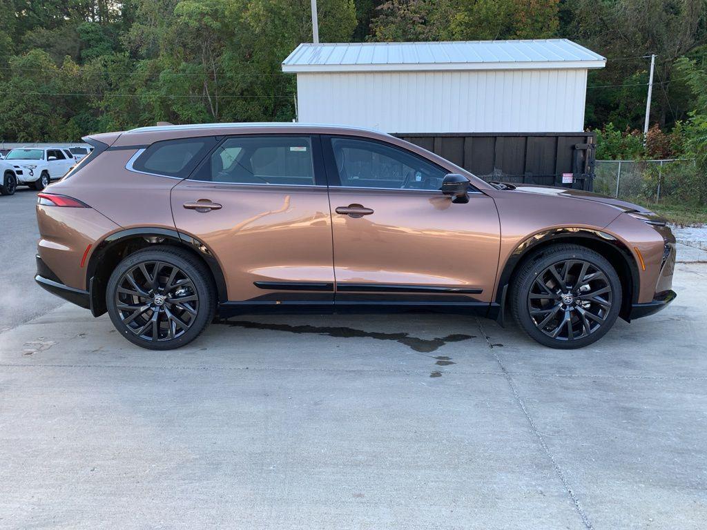 new 2025 Toyota Crown Signia car, priced at $53,400