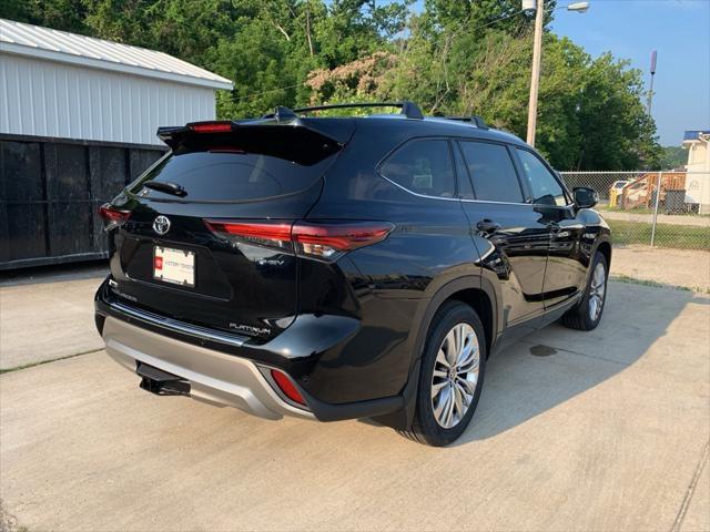 new 2025 Toyota Highlander Hybrid car, priced at $57,322