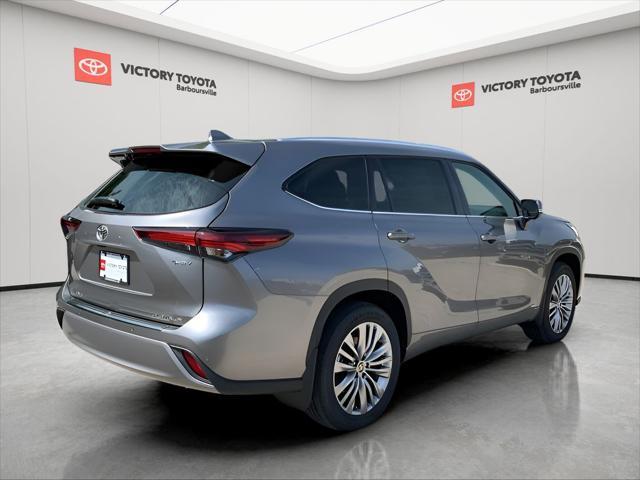 new 2025 Toyota Highlander Hybrid car, priced at $56,278