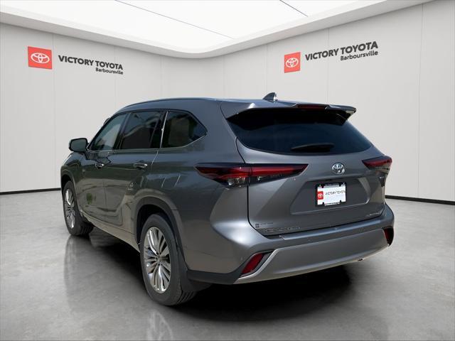 new 2025 Toyota Highlander Hybrid car, priced at $56,278