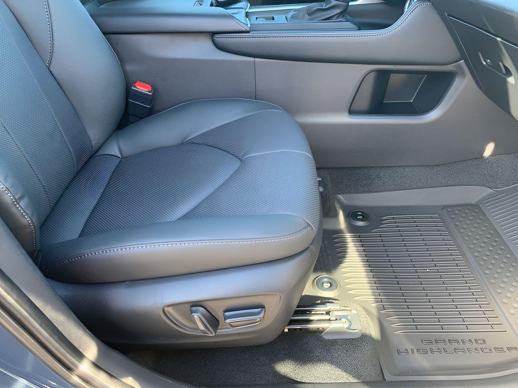 new 2026 Toyota Grand Highlander car, priced at $58,486