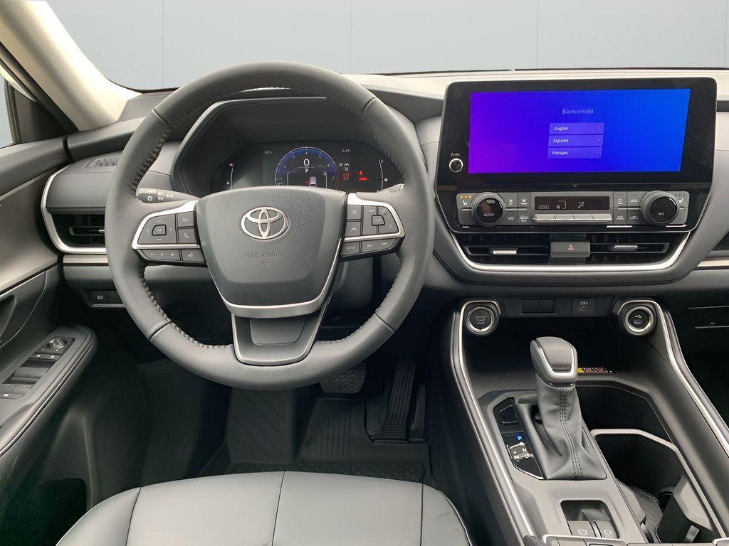 new 2025 Toyota Grand Highlander car, priced at $44,874