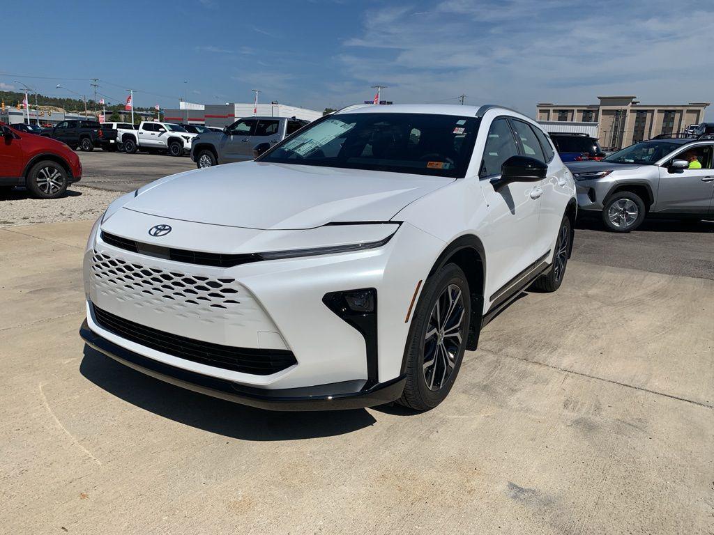 new 2025 Toyota Crown Signia car, priced at $47,290