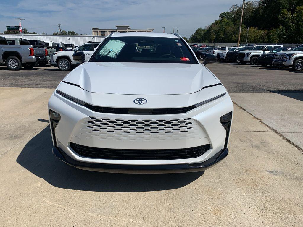 new 2025 Toyota Crown Signia car, priced at $47,290