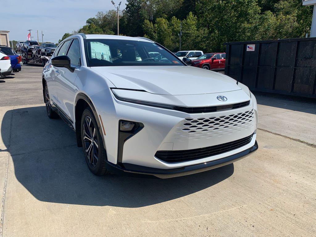 new 2025 Toyota Crown Signia car, priced at $47,290