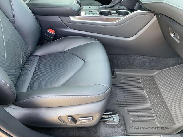 new 2025 Toyota Highlander Hybrid car, priced at $58,011