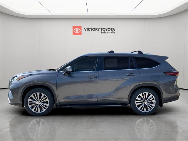 new 2025 Toyota Highlander Hybrid car, priced at $58,011