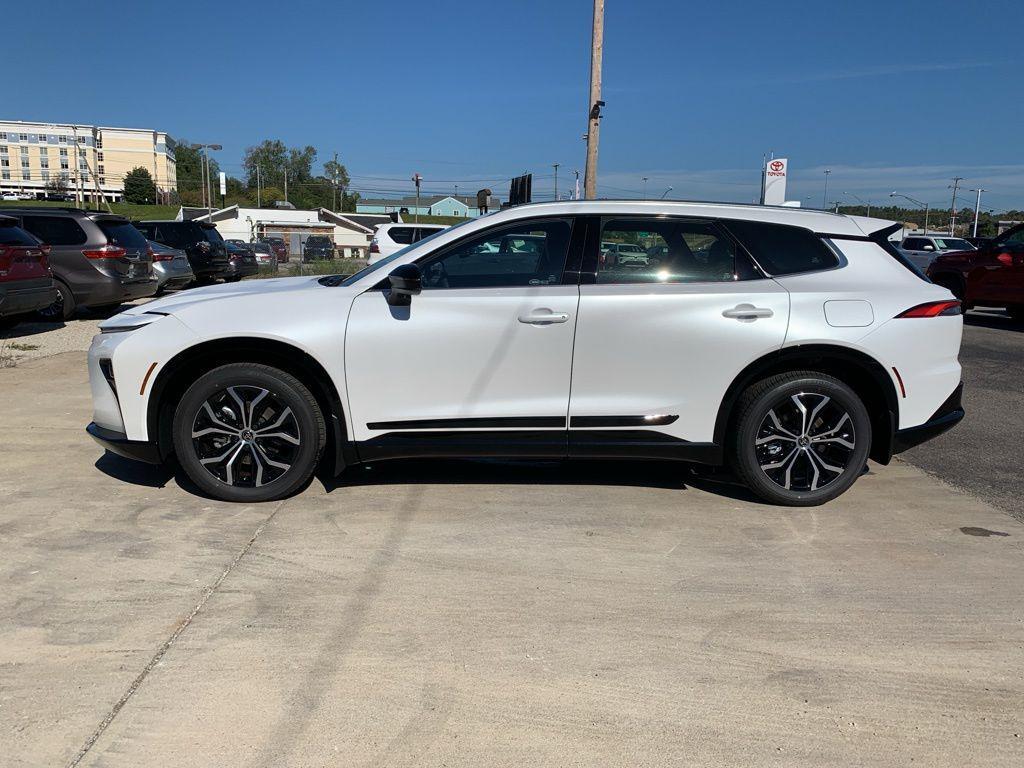 new 2025 Toyota Crown Signia car, priced at $47,340