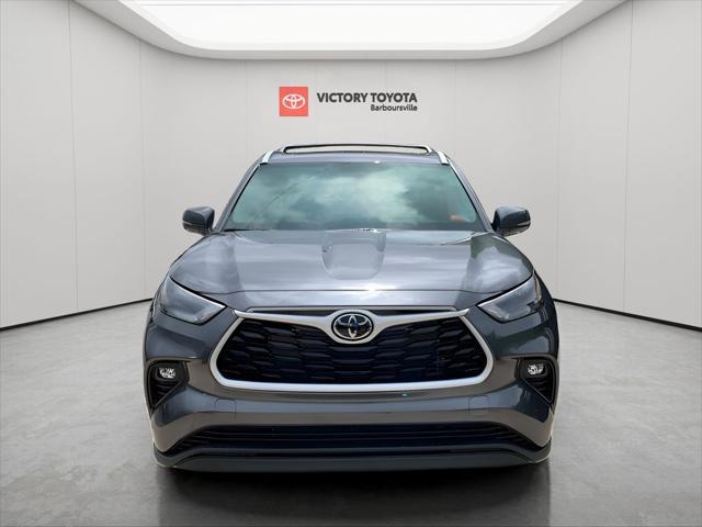 new 2025 Toyota Highlander car, priced at $49,412