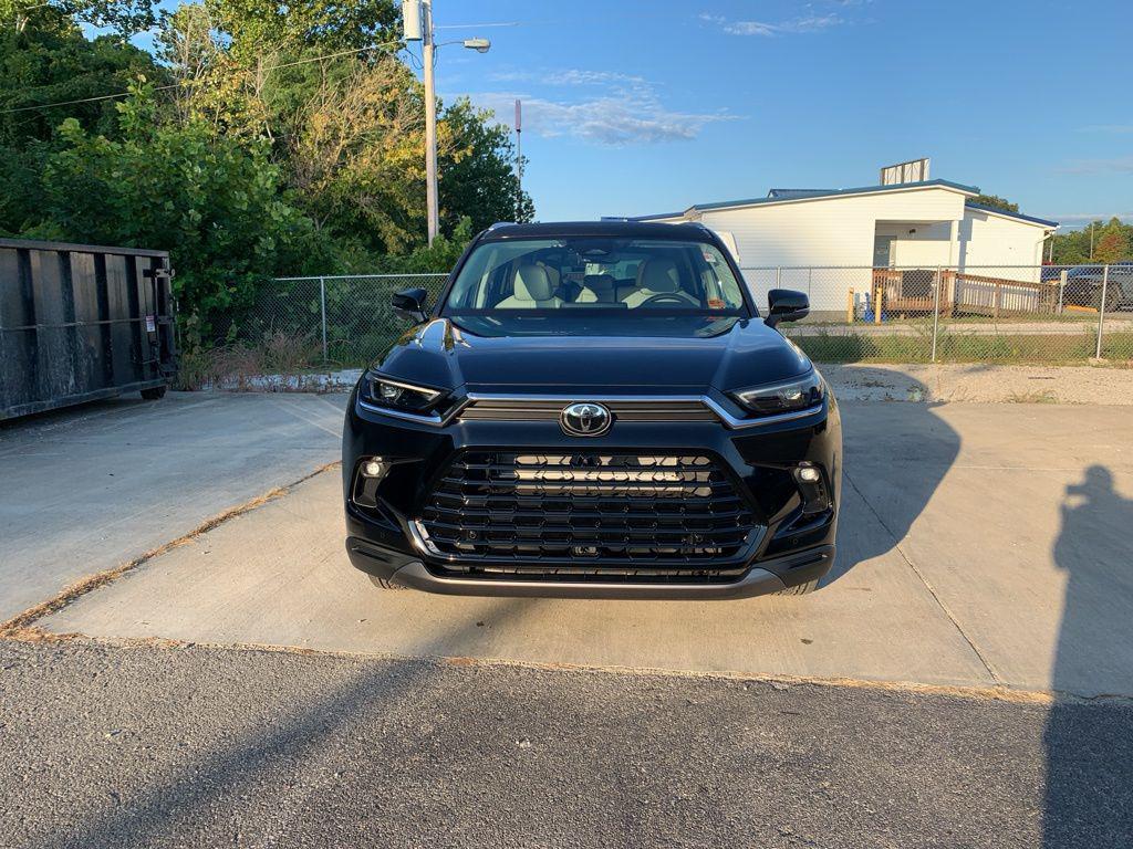 new 2025 Toyota Grand Highlander car, priced at $57,107