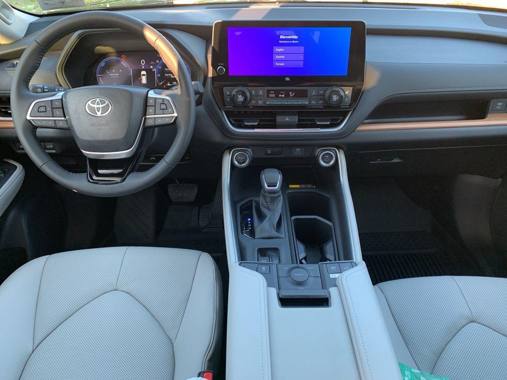 new 2025 Toyota Grand Highlander car, priced at $57,107