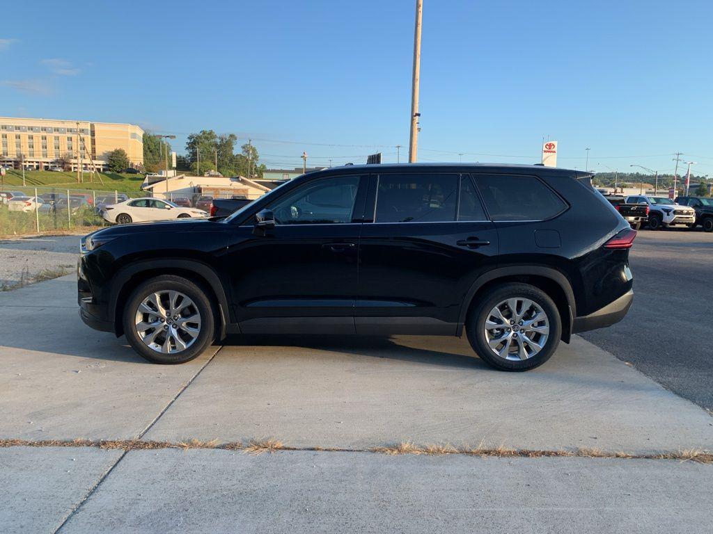 new 2025 Toyota Grand Highlander car, priced at $57,107