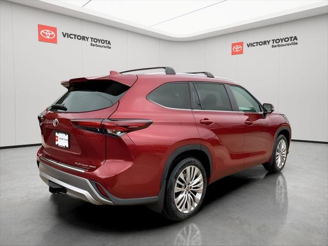new 2025 Toyota Highlander car, priced at $55,707