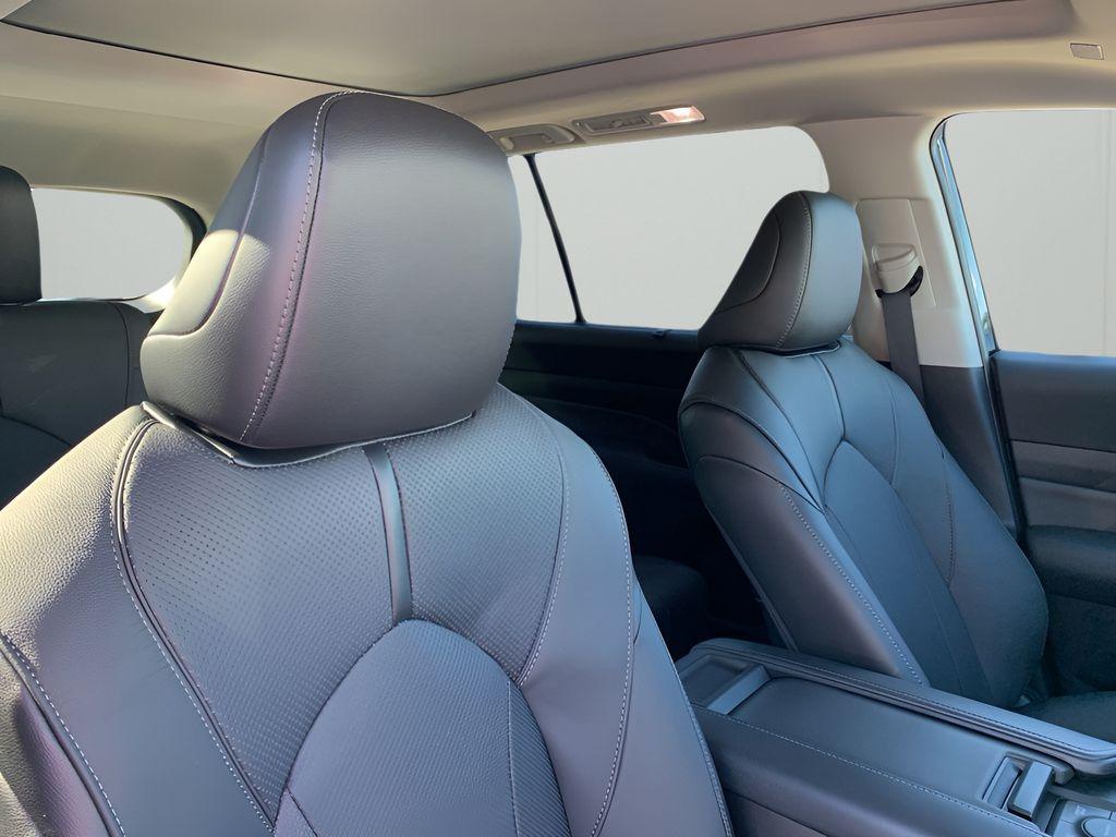 new 2026 Toyota Grand Highlander car, priced at $56,600