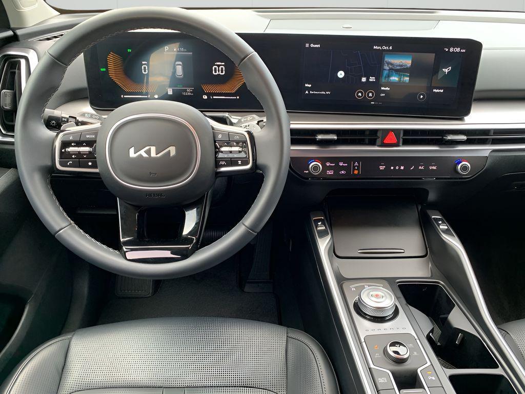 used 2025 Kia Sorento Hybrid car, priced at $35,988
