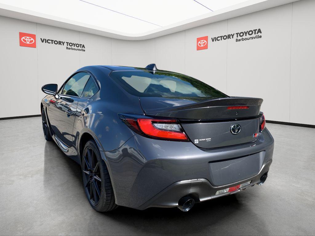 new 2025 Toyota GR86 car, priced at $38,034