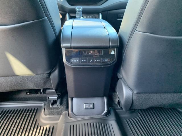 new 2025 Toyota Highlander car, priced at $47,676