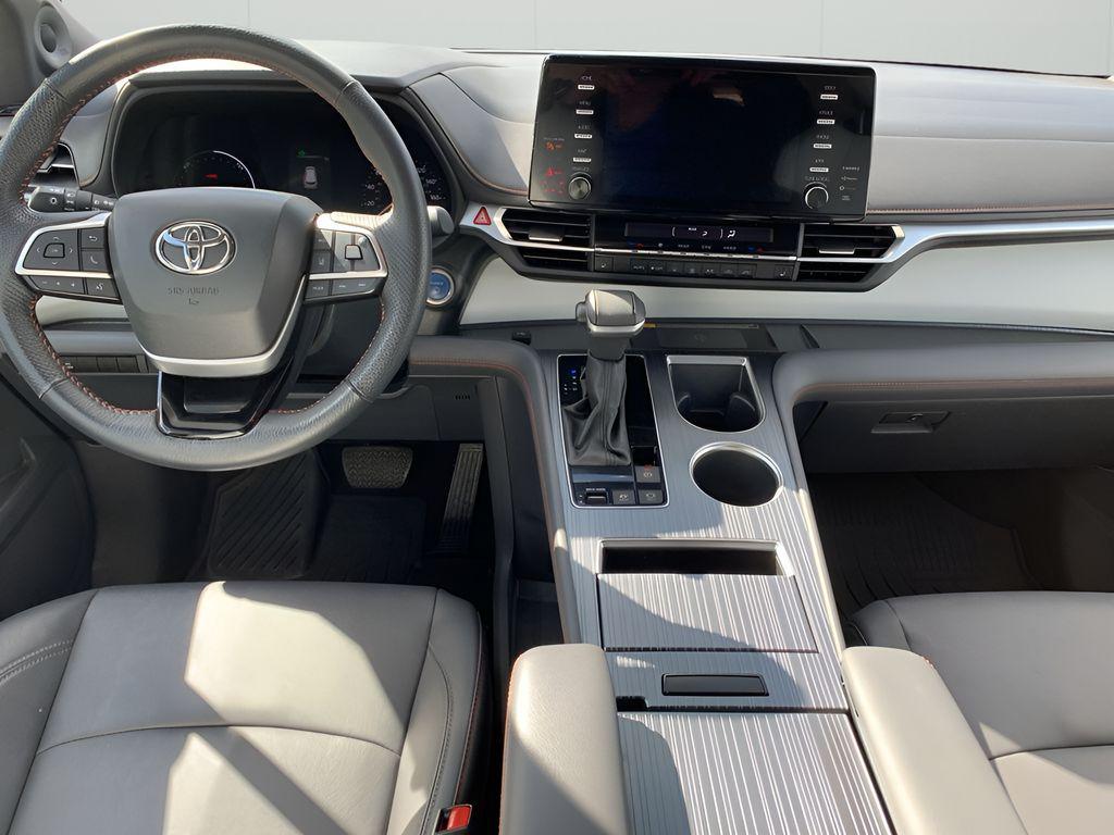 used 2023 Toyota Sienna car, priced at $40,988