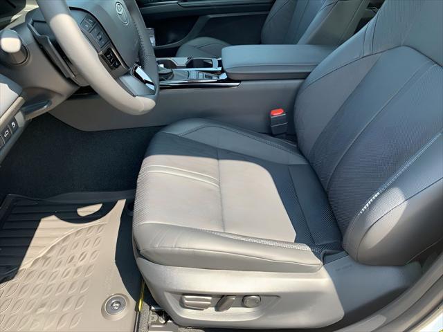 new 2025 Toyota Camry car, priced at $39,913