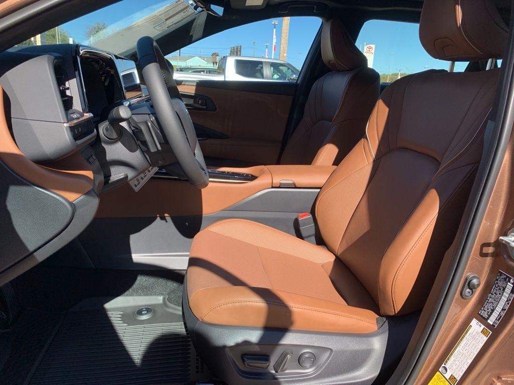 new 2025 Toyota Crown Signia car, priced at $52,985