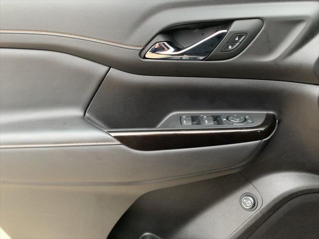 used 2023 GMC Acadia car, priced at $36,588