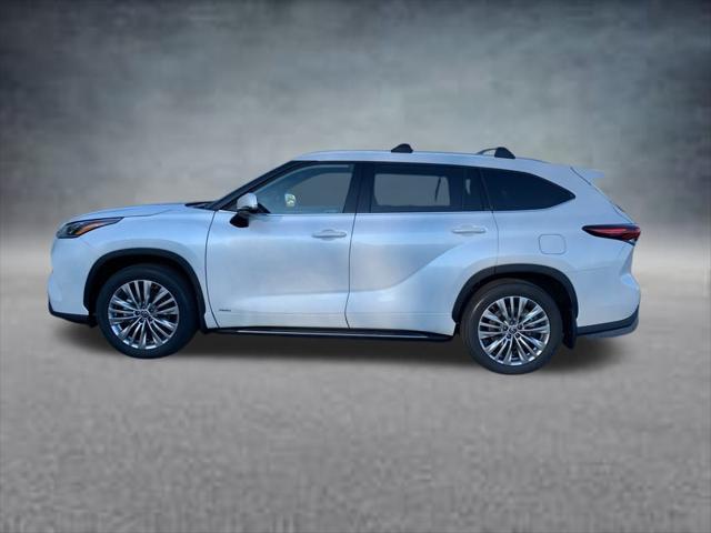 new 2025 Toyota Highlander Hybrid car, priced at $58,216