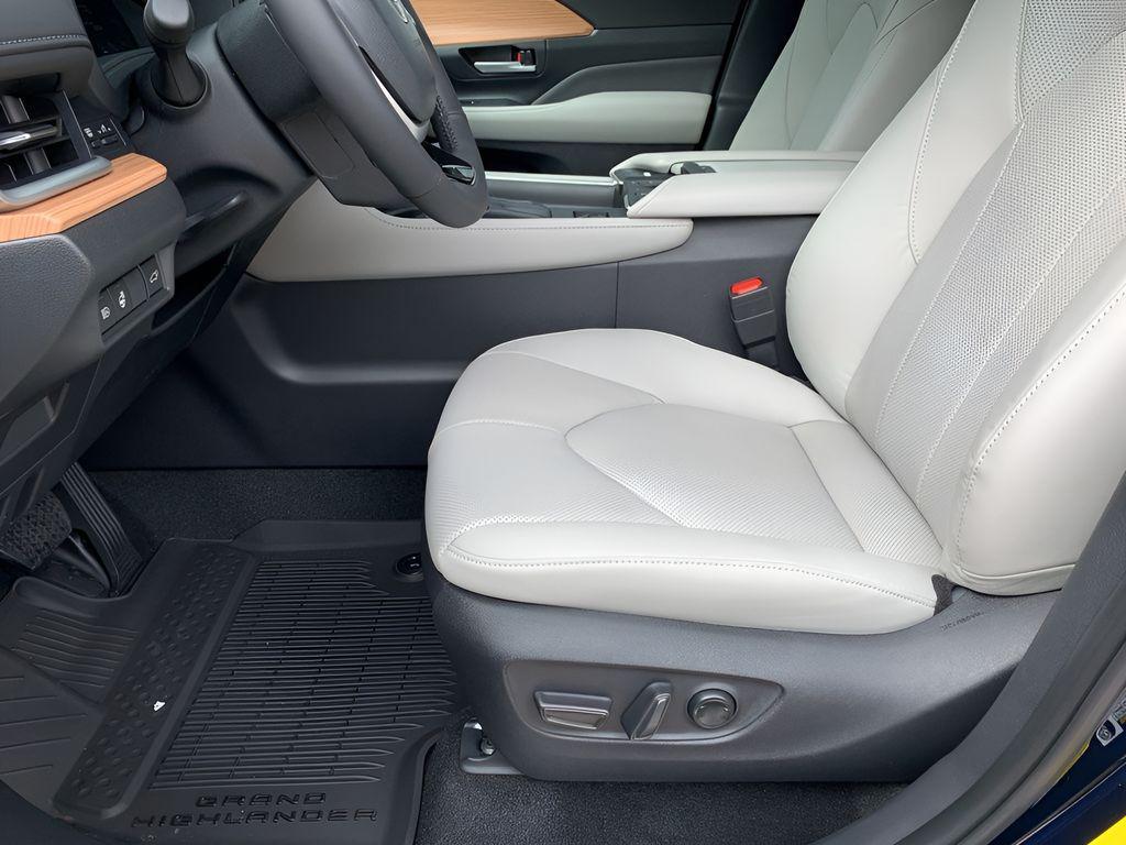 new 2026 Toyota Grand Highlander car, priced at $56,208
