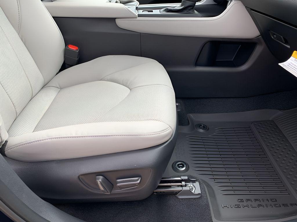 new 2026 Toyota Grand Highlander car, priced at $56,208
