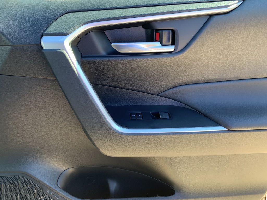 new 2025 Toyota RAV4 car, priced at $37,082