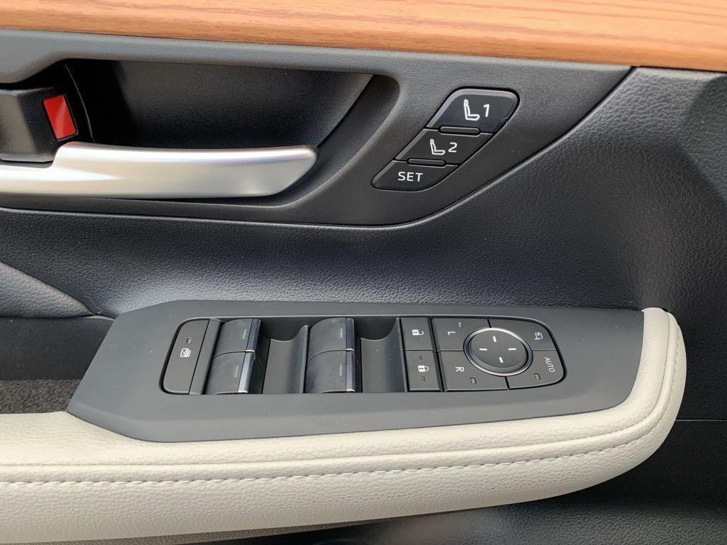 new 2026 Toyota Grand Highlander car, priced at $58,368