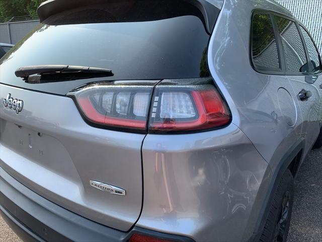 used 2019 Jeep Cherokee car, priced at $15,988