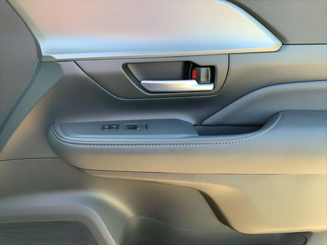 new 2025 Toyota Grand Highlander car, priced at $48,193
