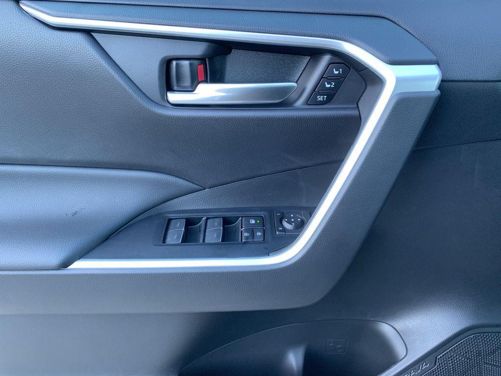 new 2025 Toyota RAV4 car, priced at $37,407
