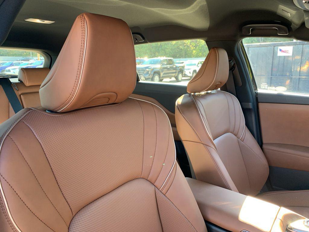 new 2025 Toyota Crown Signia car, priced at $47,215