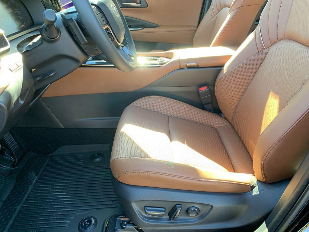 new 2025 Toyota Crown Signia car, priced at $47,215