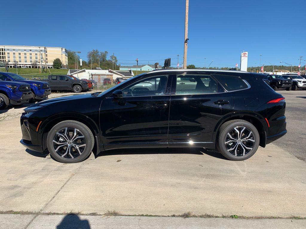 new 2025 Toyota Crown Signia car, priced at $47,215