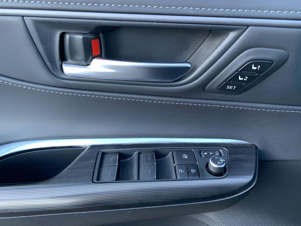 used 2021 Toyota Venza car, priced at $30,988