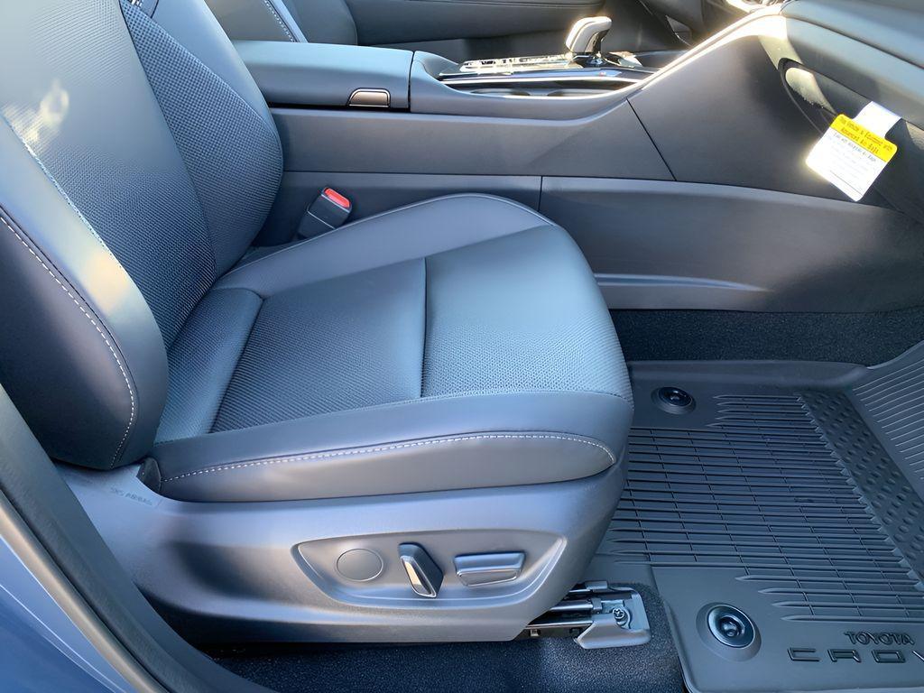 new 2025 Toyota Crown Signia car, priced at $46,815