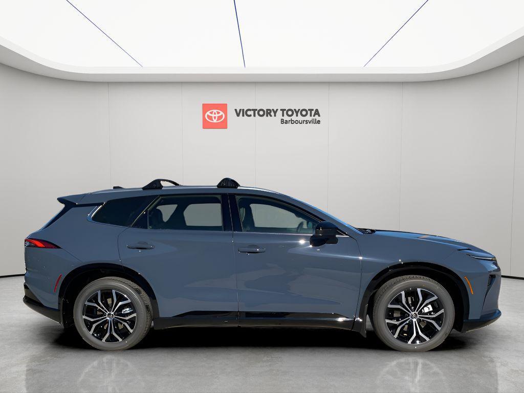 new 2025 Toyota Crown Signia car, priced at $46,815