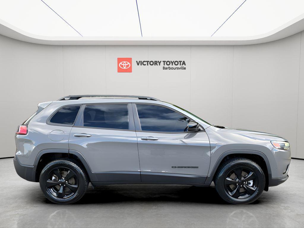 used 2023 Jeep Cherokee car, priced at $23,988