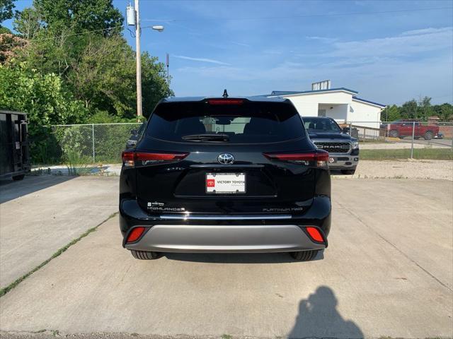 new 2025 Toyota Highlander car, priced at $55,546
