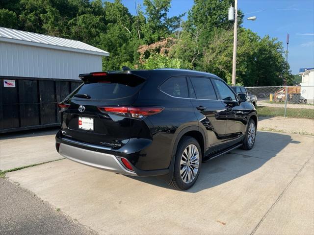 new 2025 Toyota Highlander car, priced at $55,546