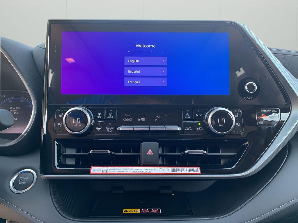 new 2025 Toyota Highlander car, priced at $51,430