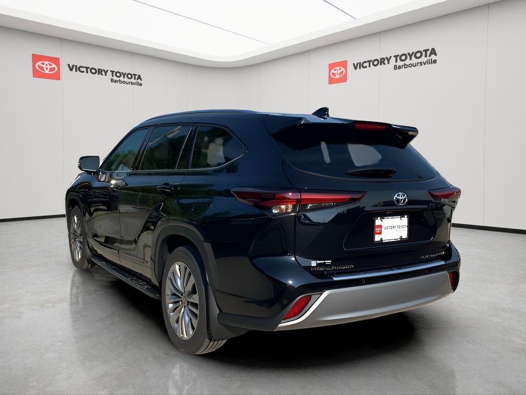 new 2025 Toyota Highlander car, priced at $51,430